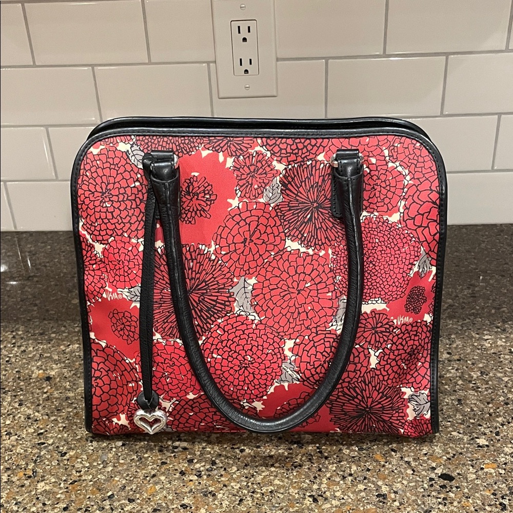 BRIGHTON VERA NEUMANN FLORAL MUM PRINT LADY BUG EMBLEM SHOULDER HANDBAG